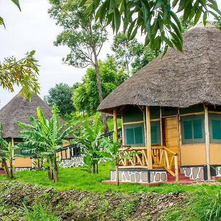 Queen Elizabeth PVT Lodge Kichwamba Exterior foto