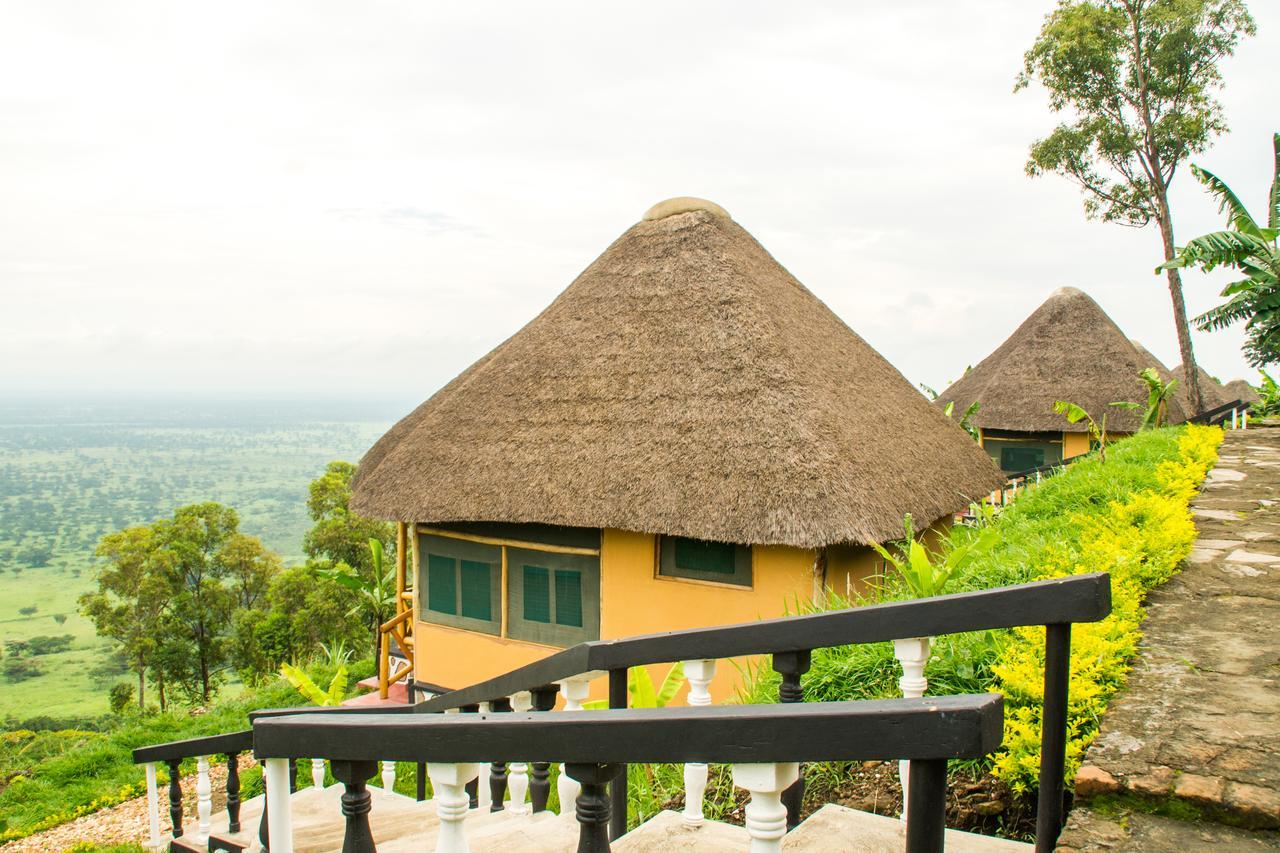 Queen Elizabeth PVT Lodge Kichwamba Exterior foto